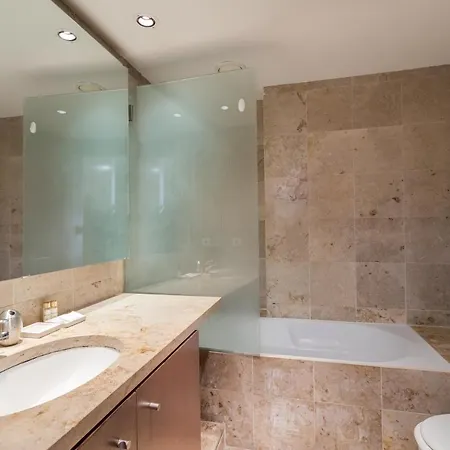 Flh Principe Real Central Flat Lisbon